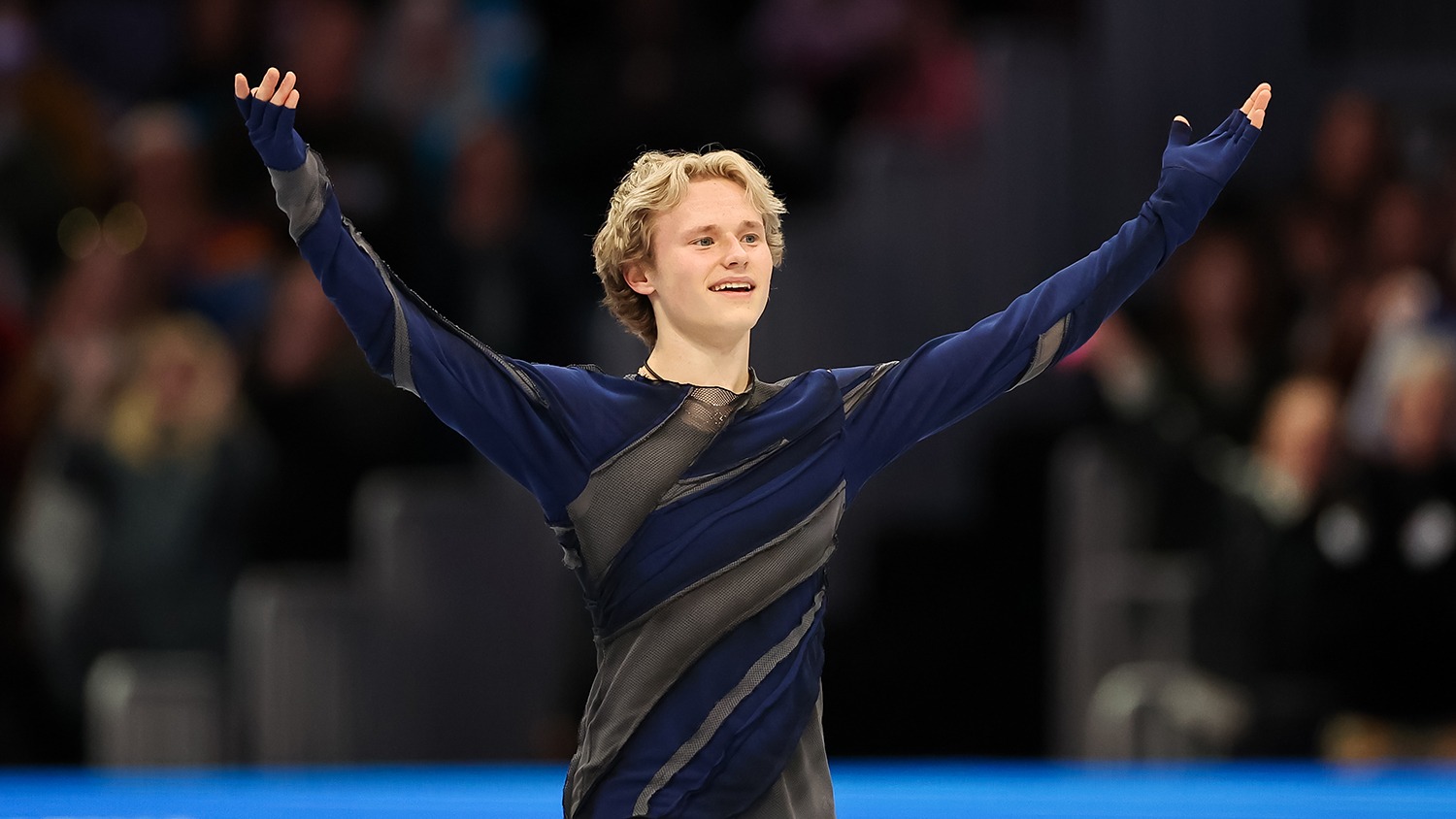 Malinin Takes Command in the Short Program - U.S. Figure Skating