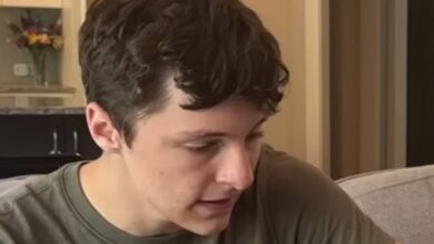 Jack and His Dad Give Simon and Garfunkel’s ‘The Boxer’ an Intimate Acoustic Setting