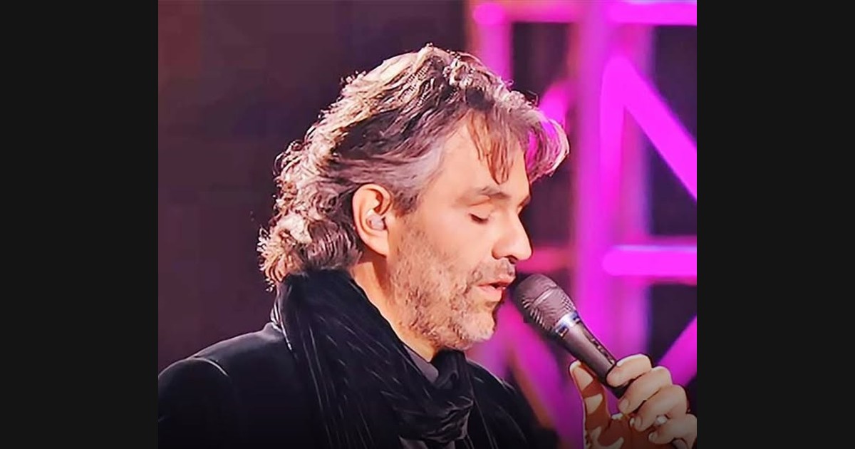 Andrea Bocelli Sings “Can’t Help Falling in Love” at Lake Las Vegas