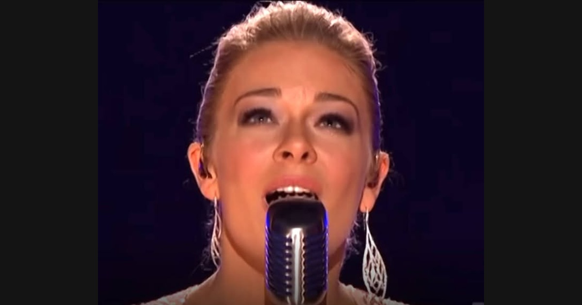LeAnn Rimes Honors Patsy Cline With a Carefully Shaped Country Medley