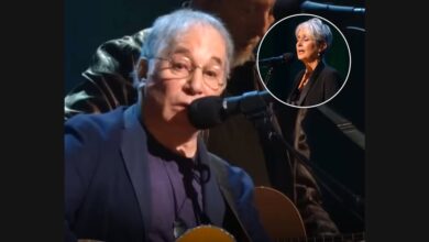 Two Individual Voices Carry Baez and Simon’s “The Boxer”