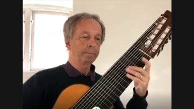 An Eleven-String Guitar Carries “Eleanor Rigby”
