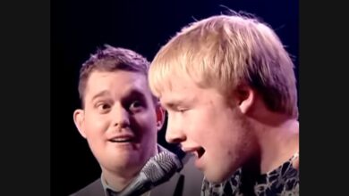Michael Bublé Shares “Feeling Good” with a Fifteen-Year-Old Fan