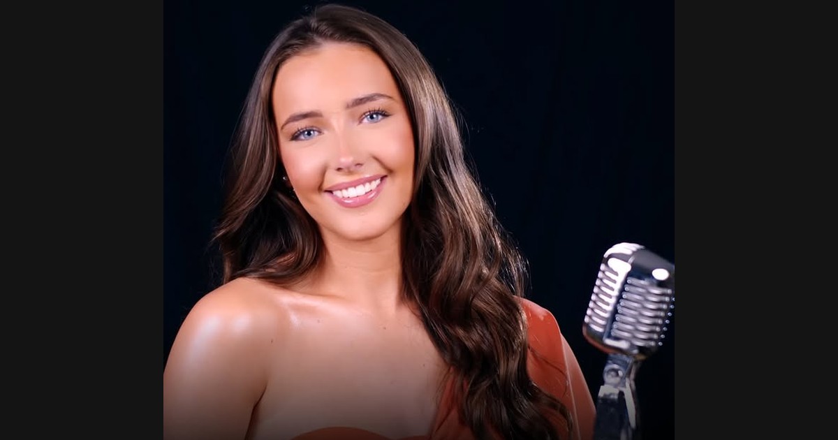 Lucy Thomas Follows the Long Melodic Lines of “Unchained Melody”