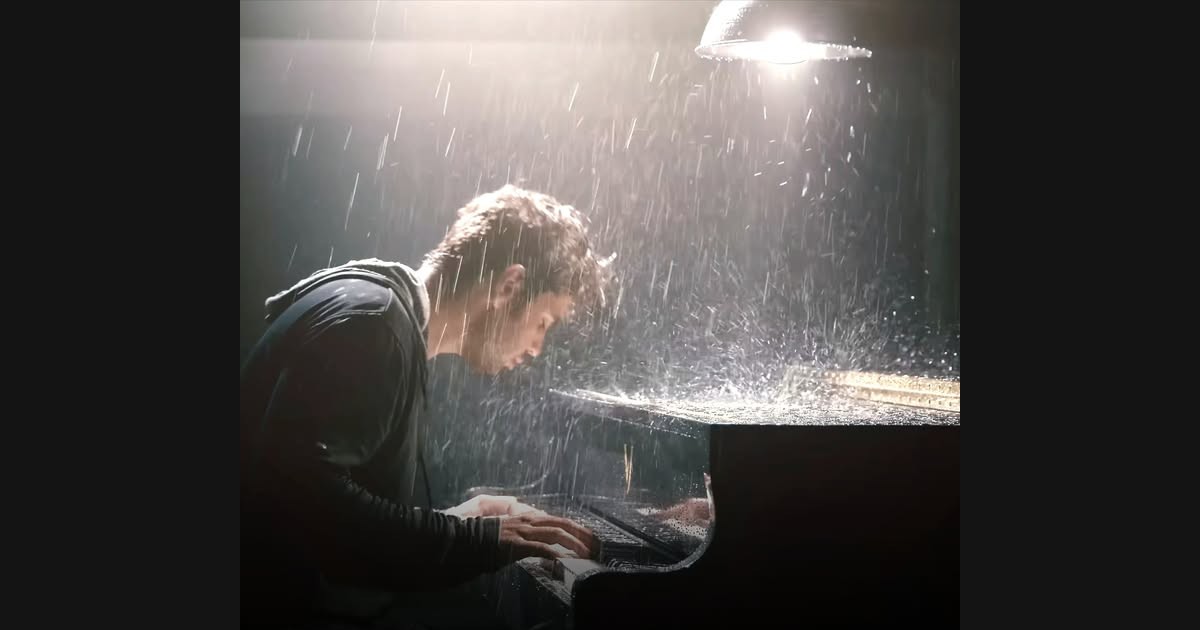 William Joseph Sets “Nothing Else Matters” Between Piano and Rain