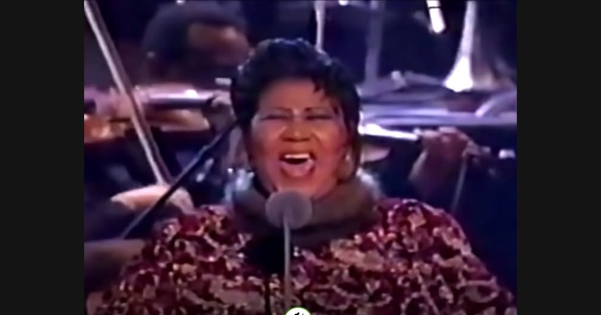 Aretha Franklin Gives “Nessun Dorma” Her Own Vocal Shape