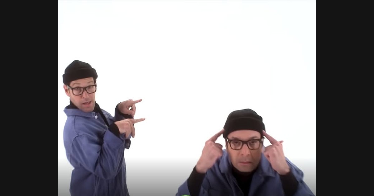 Fallon and Rudd Build a Comic Song Around Tiny Beanies