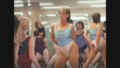 Curtis and Fallon Revisit Perfect Through an Aerobics Comedy Sketch
