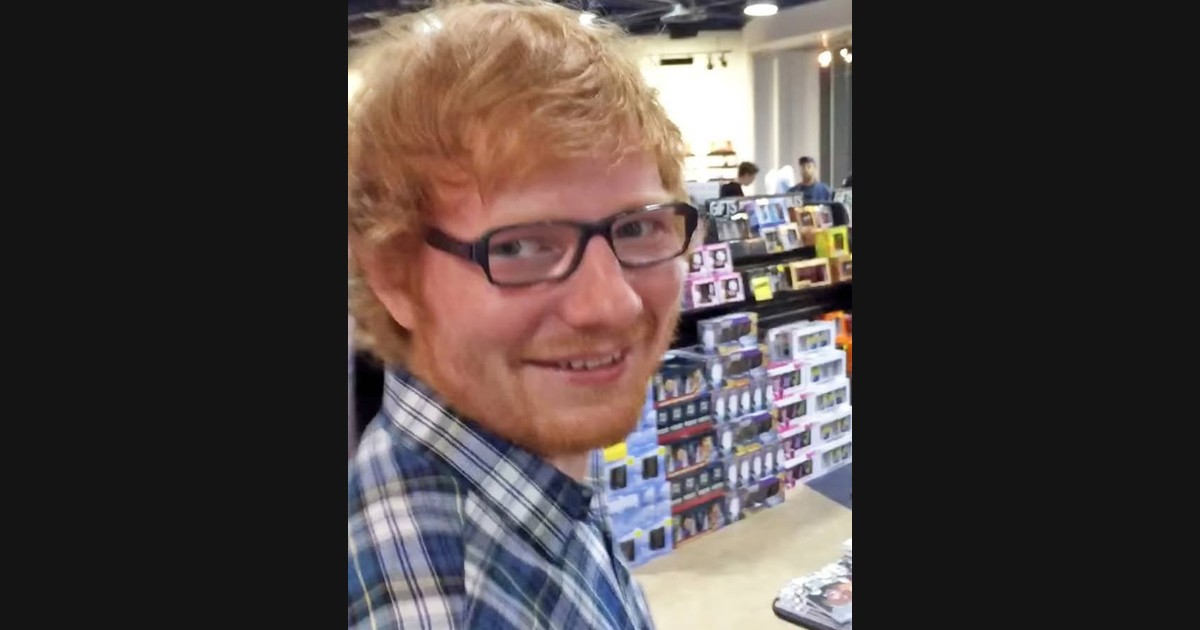 Bourbeau and Sheeran Share “Thinking Out Loud” in a Mall