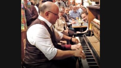 Hegemann and Ulbricht Share the Keyboard for “Sixth Avenue Express”