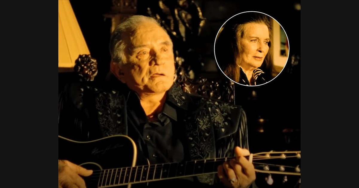Cash’s “Hurt” Video Connects a Close Performance with Archive Images