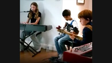 The Graystones Give an Eagles Ballad a Rehearsal-Room Band Sound