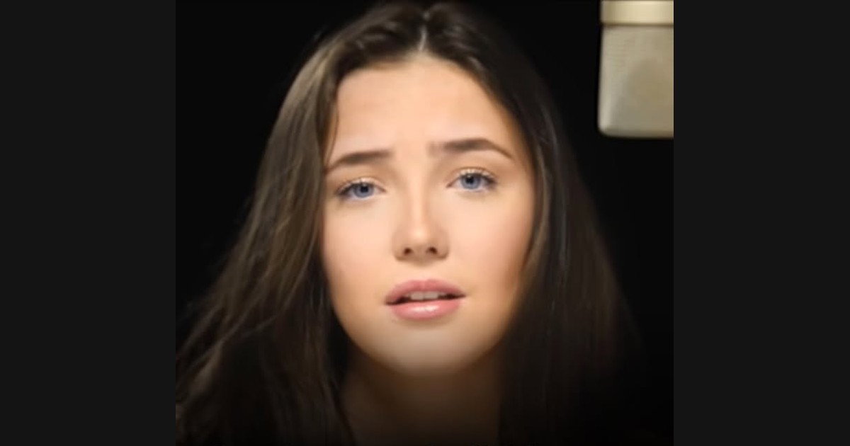 Thomas Gives Cohen’s “Hallelujah” a Studio Vocal Interpretation