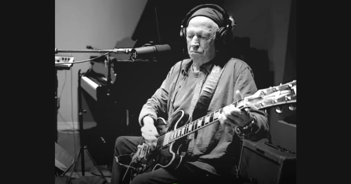 Keith Richards Records Lou Reed’s “I’m Waiting for the Man”