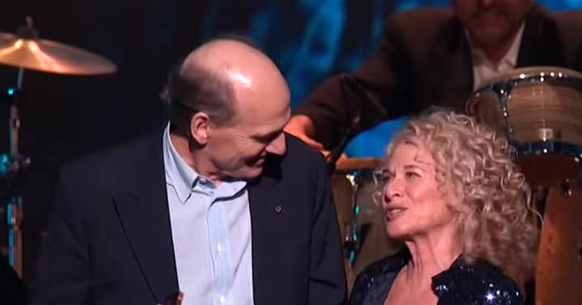 Carole King and James Taylor Revisit “Will You Love Me Tomorrow” at MusiCares