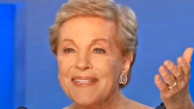 Julie Andrews Reunites With Her Sound of Music Cast for “Do-Re-Mi”