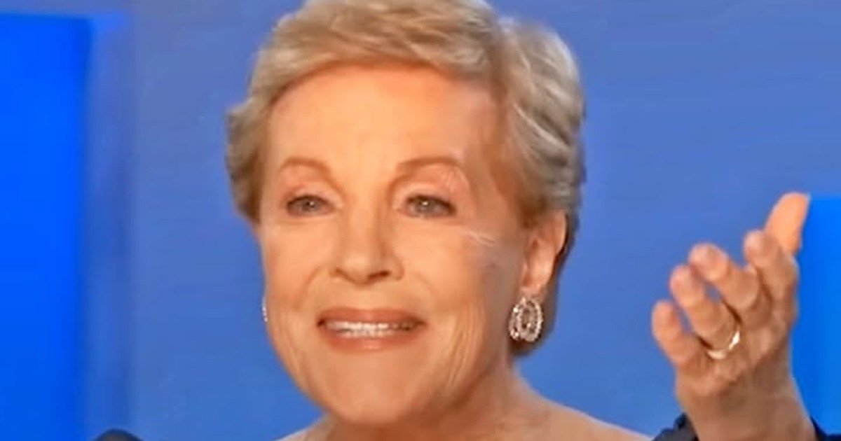 Julie Andrews Reunites With Her Sound of Music Cast for “Do-Re-Mi”
