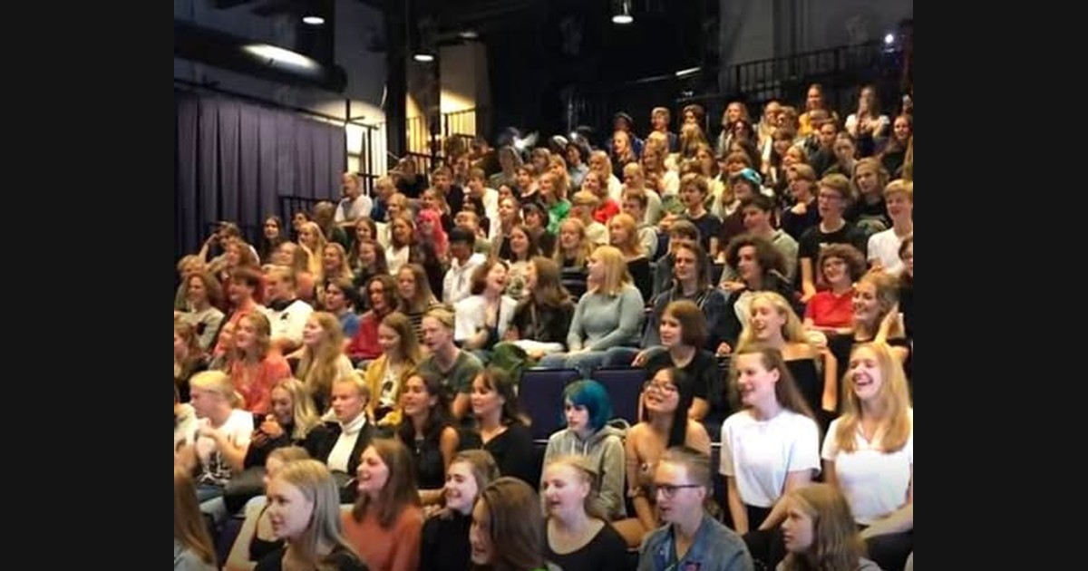 Rud Students Sing “Bohemian Rhapsody” with Øystein Fevang