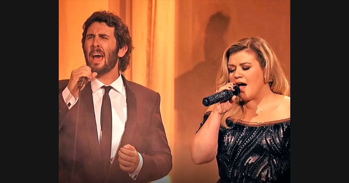 Josh Groban and Kelly Clarkson Sing “All I Ask of You”
