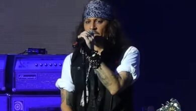 Johnny Depp Sings David Bowie’s “Heroes” With the Hollywood Vampires