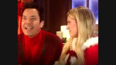 Jimmy Fallon and Meghan Trainor Perform “Wrap Me Up”