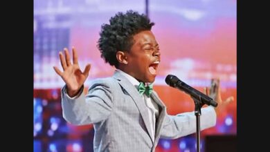 D’Corey Johnson Sings “Open Arms” at His AGT Audition