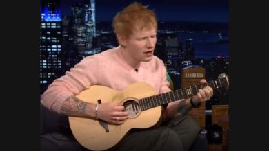 Ed Sheeran Brings “Old Phone” to The Tonight Show