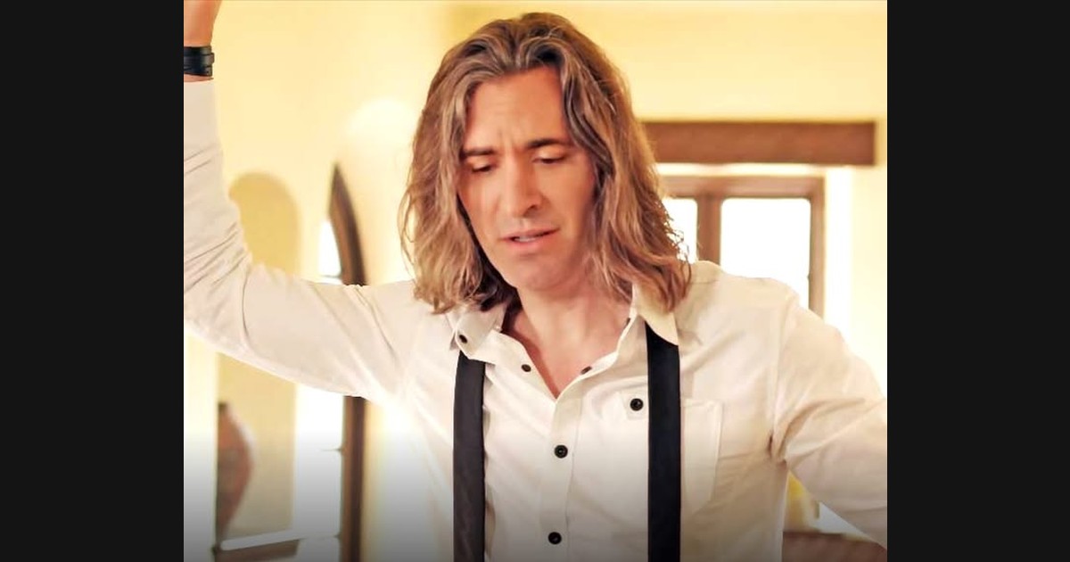 Geoff Castellucci Builds a Vocal Arrangement of “Ain’t No Sunshine”