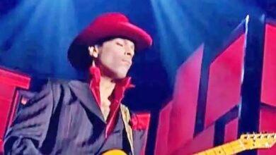 Prince’s “While My Guitar Gently Weeps” Solo Still Commands the Rock Hall Stage
