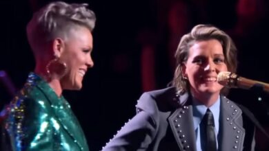 P!nk, Brandi Carlile and Zac Brown Honor Dolly Parton With “Coat of Many Colors”