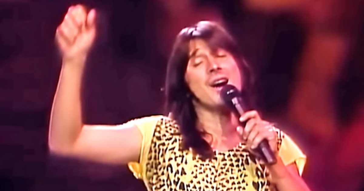 Steve Perry performing with Journey in Houston in 1981