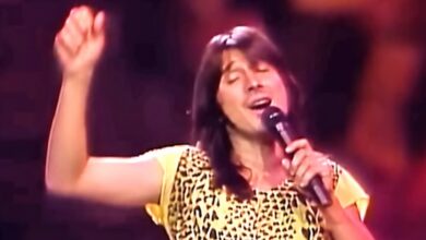 Journey’s “Don’t Stop Believin’” in Houston Shows the Power of a Live Band