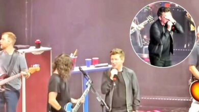 Rick Astley and Foo Fighters Turn “Never Gonna Give You Up” Into a Festival Surprise
