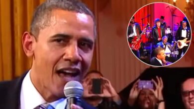 Barack Obama Joins B.B. King, Buddy Guy and Mick Jagger for “Sweet Home Chicago”