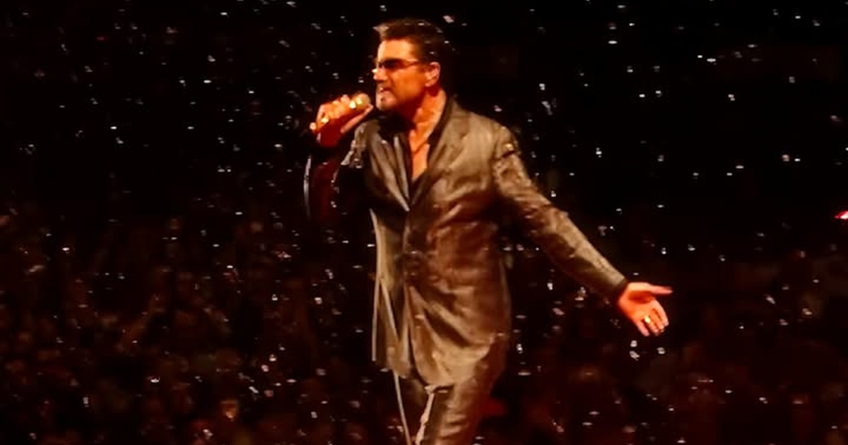 When Time Stood Still at Wembley: George Michael’s “Last Christmas” in December 2006