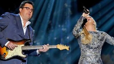 Vince Gill and Carrie Underwood’s Performance of ‘How Great Thou Art’ Leaves ACM Girls’ Night Out Audience Speechless in a Powerful Blend of Faith, Music, and Emotion
