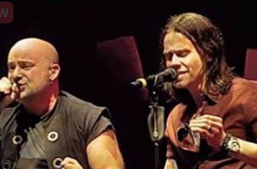 David Draiman and Myles Kennedy performing The Sound of Silence.